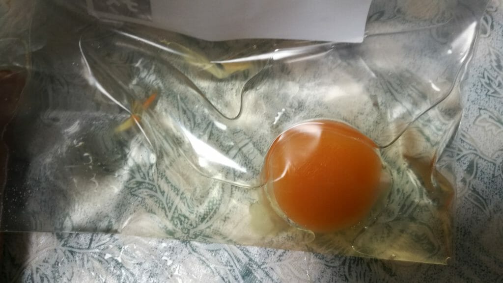 Anovaで低温調理で牛肉ユッケのレシピ