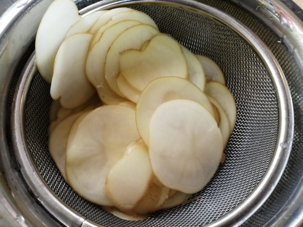 三方原馬鈴薯で作る簡単ポテトチップスチキチキボーン味のレシピ 10秒迷路